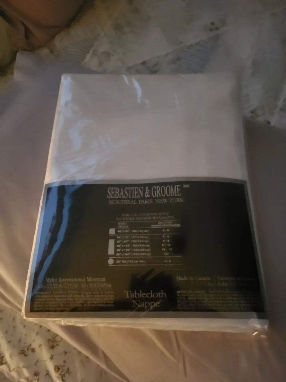 Sebastien & Groome White Damask Round Tablecloth 90” - NIP